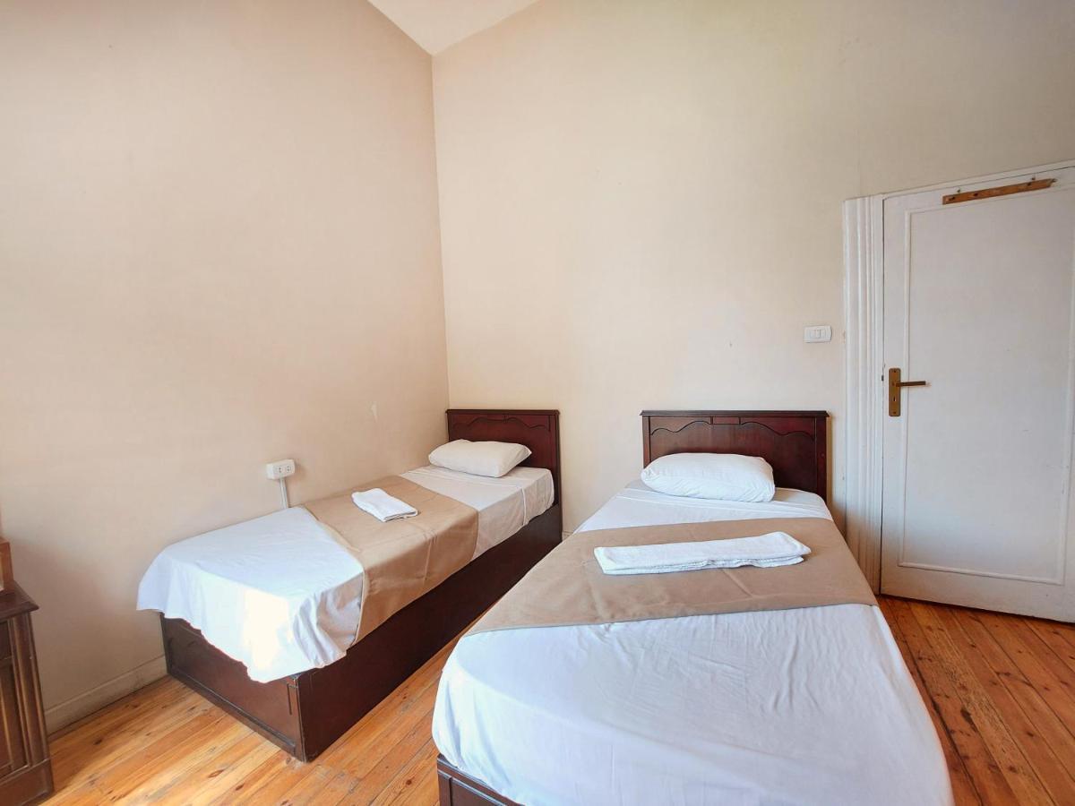Хостел Travelers House Каир Экстерьер фото